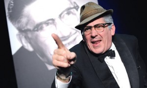 Count-Arthur-Strong-002